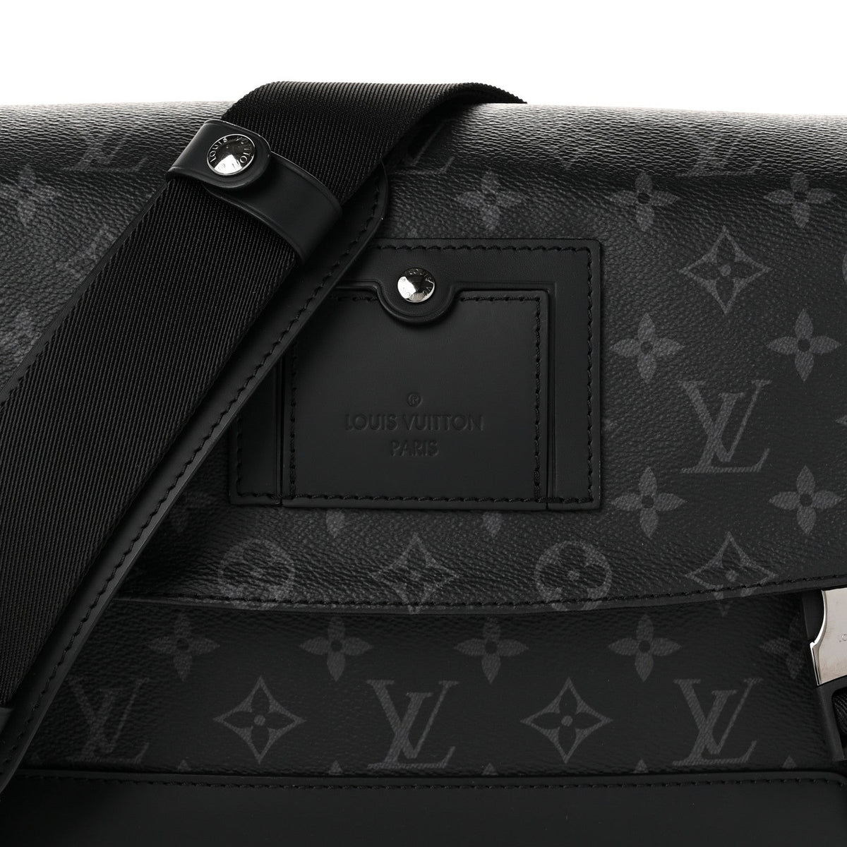 Monogram Eclipse Voyager PM Messenger
