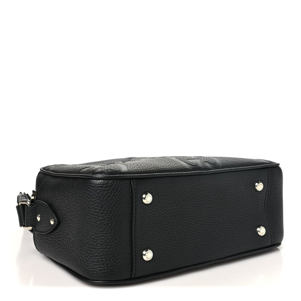 Piuma Calfskin Jumbo GG Embossed Messenger Bag Black