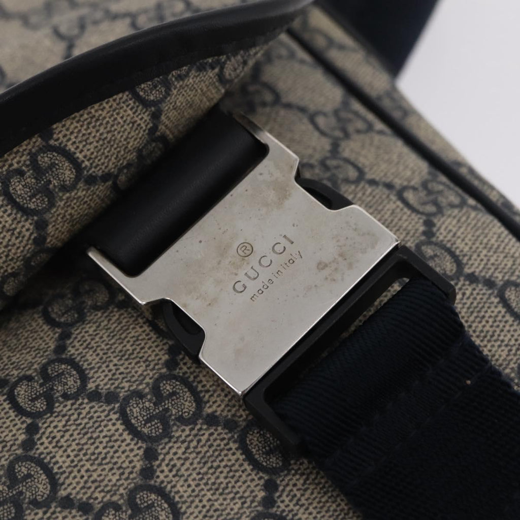 GUCCI GG Supreme Shoulder Bag PVC Navy Silver 201732 Auth 204923A