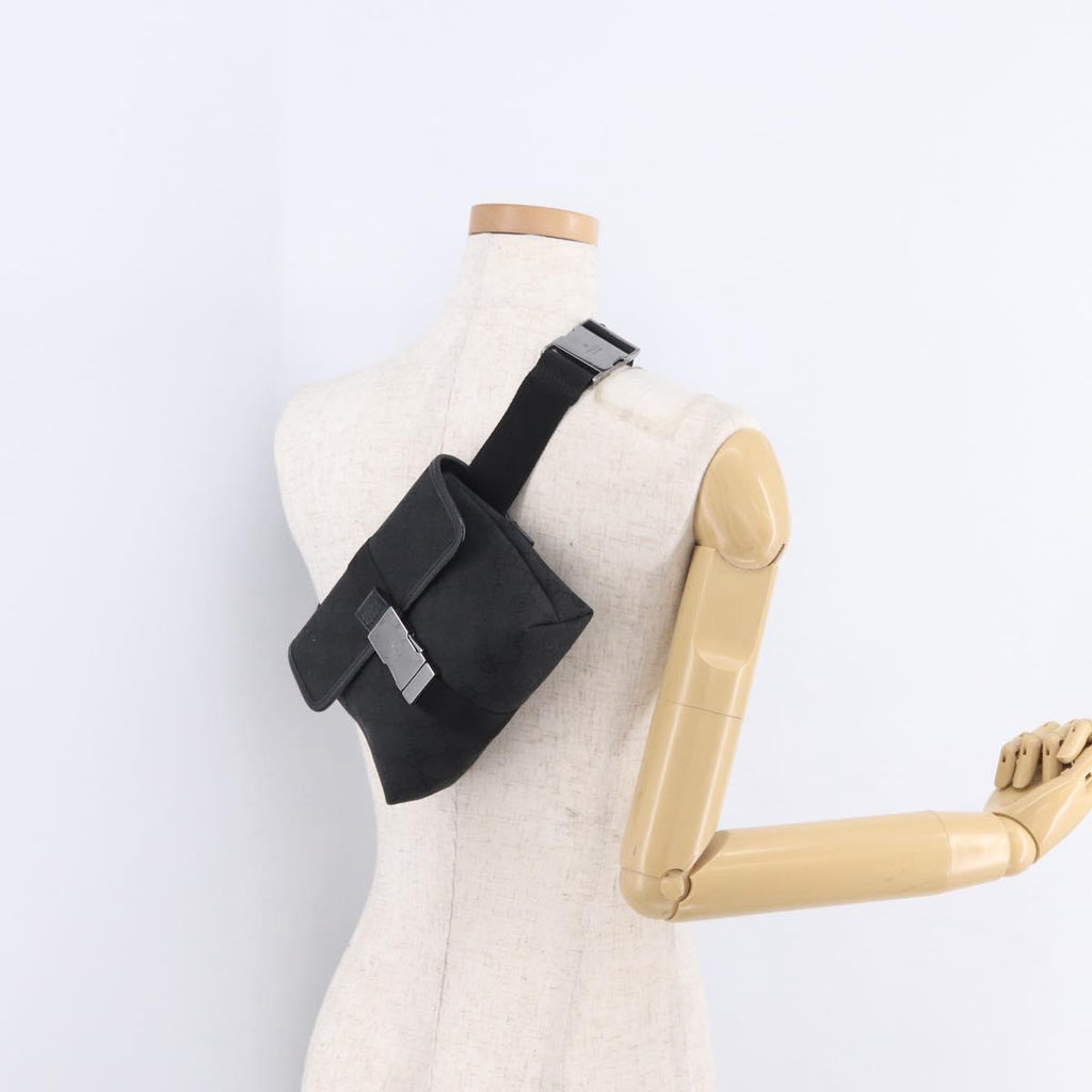 GUCCI GG Canvas Waist Bag Black Silver 131236 Auth 209592A