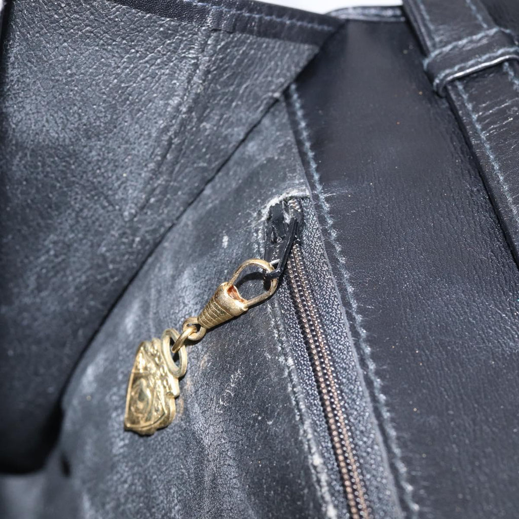 GUCCI GG Canvas Shoulder Bag Black Gold 004 49 0195 Auth 210635