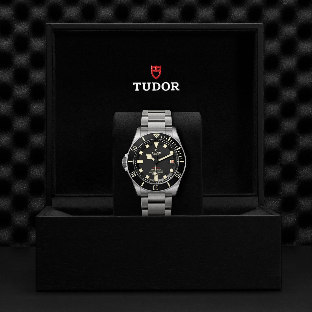 TUDOR Pelagos 42mm LHD Titanium and steel M25610TNL-0001