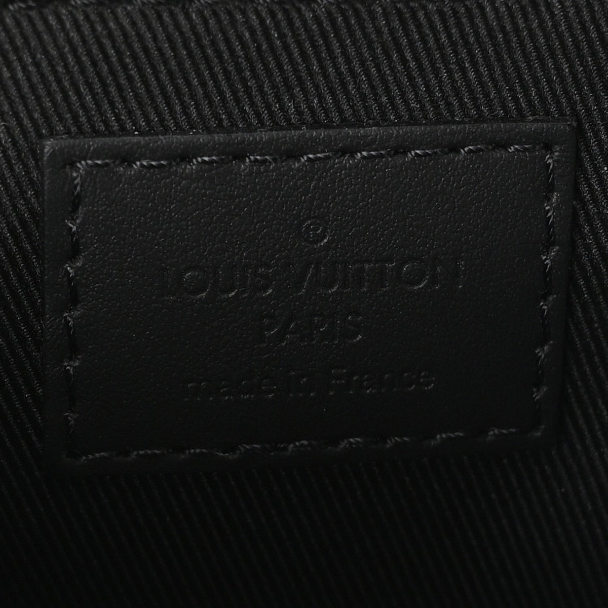 Taurillon Monogram Pico S Lock Ultra Black