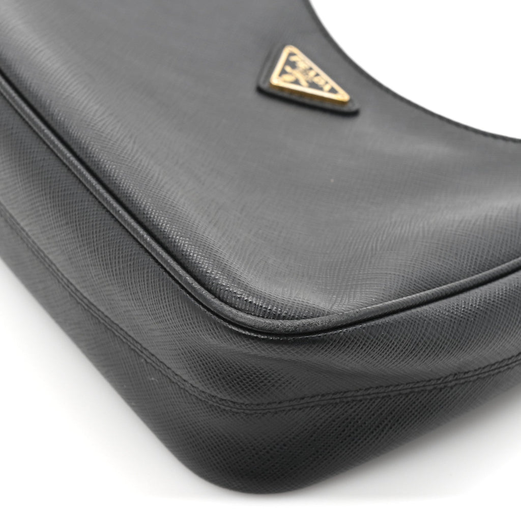 Saffiano Lux Re-Edition 2005 Shoulder Bag Black