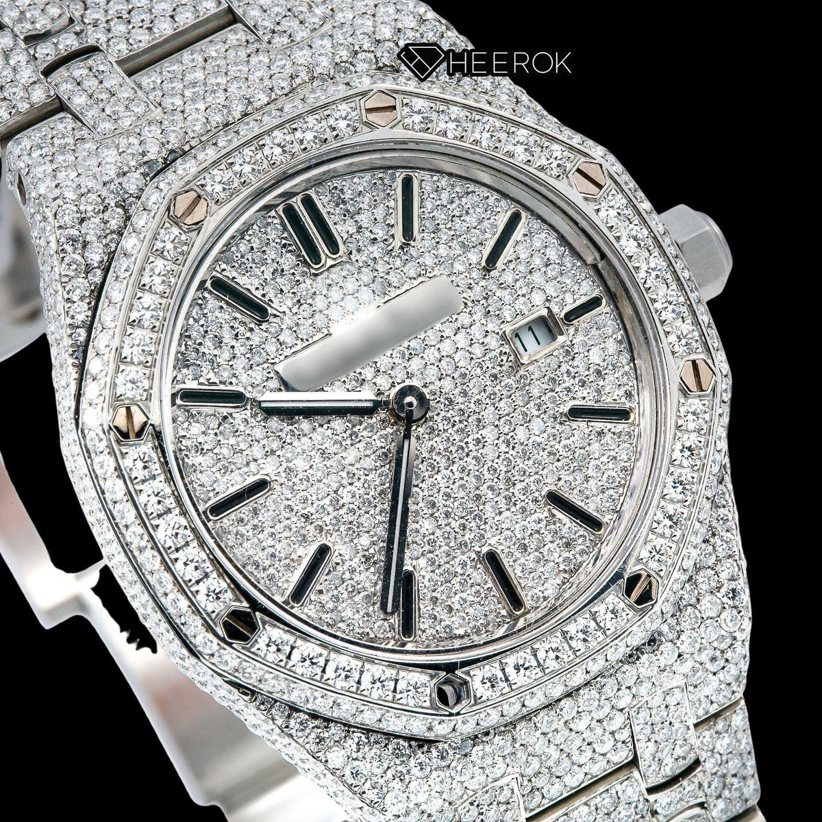 AP Royal Oak Full Pave Diamond Dial Black Stick Markers Diamond Bezel Fully Iced Out Moissanite Watch For Women