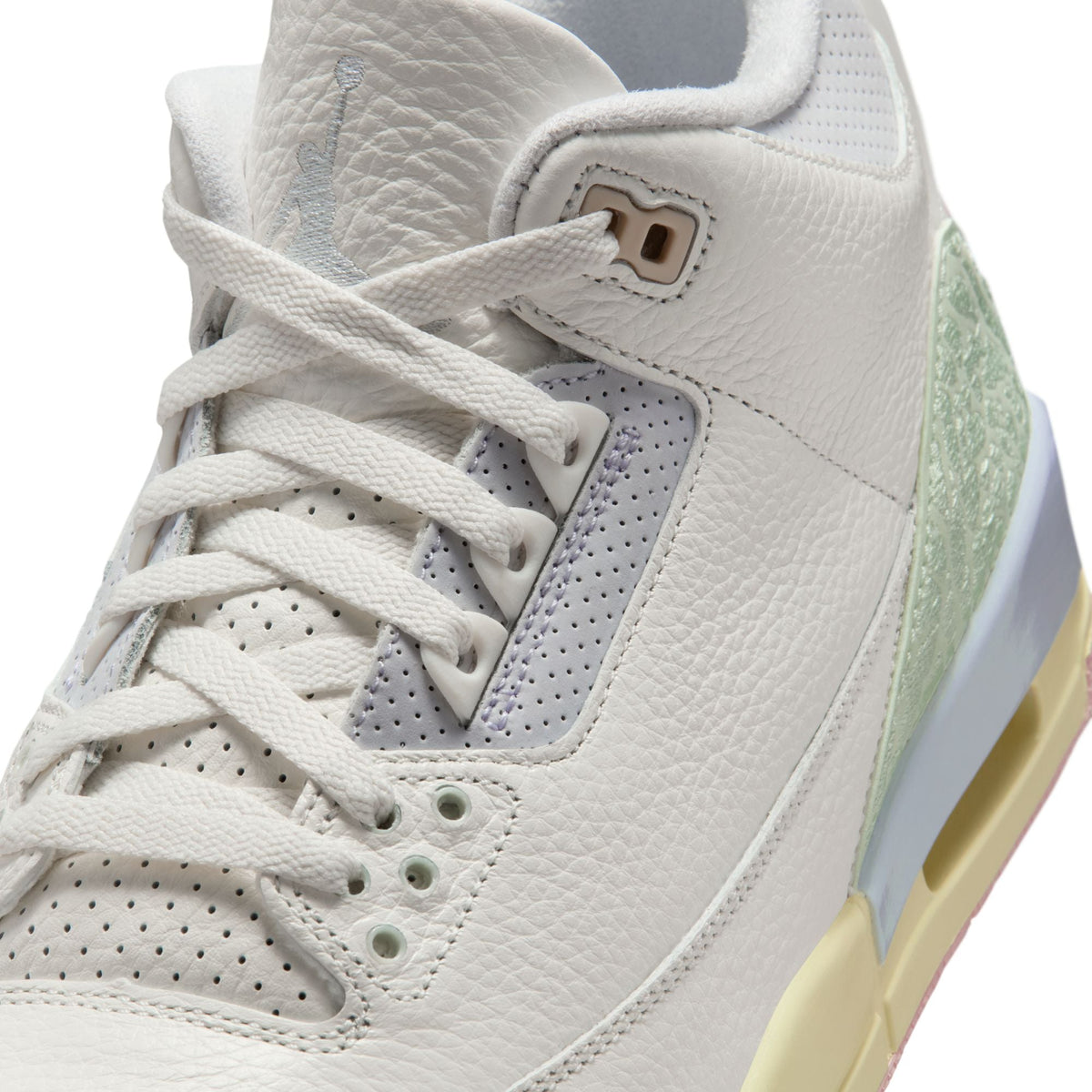 Air Jordan 3 Retro "Sail and Jade Aura" - Men's
