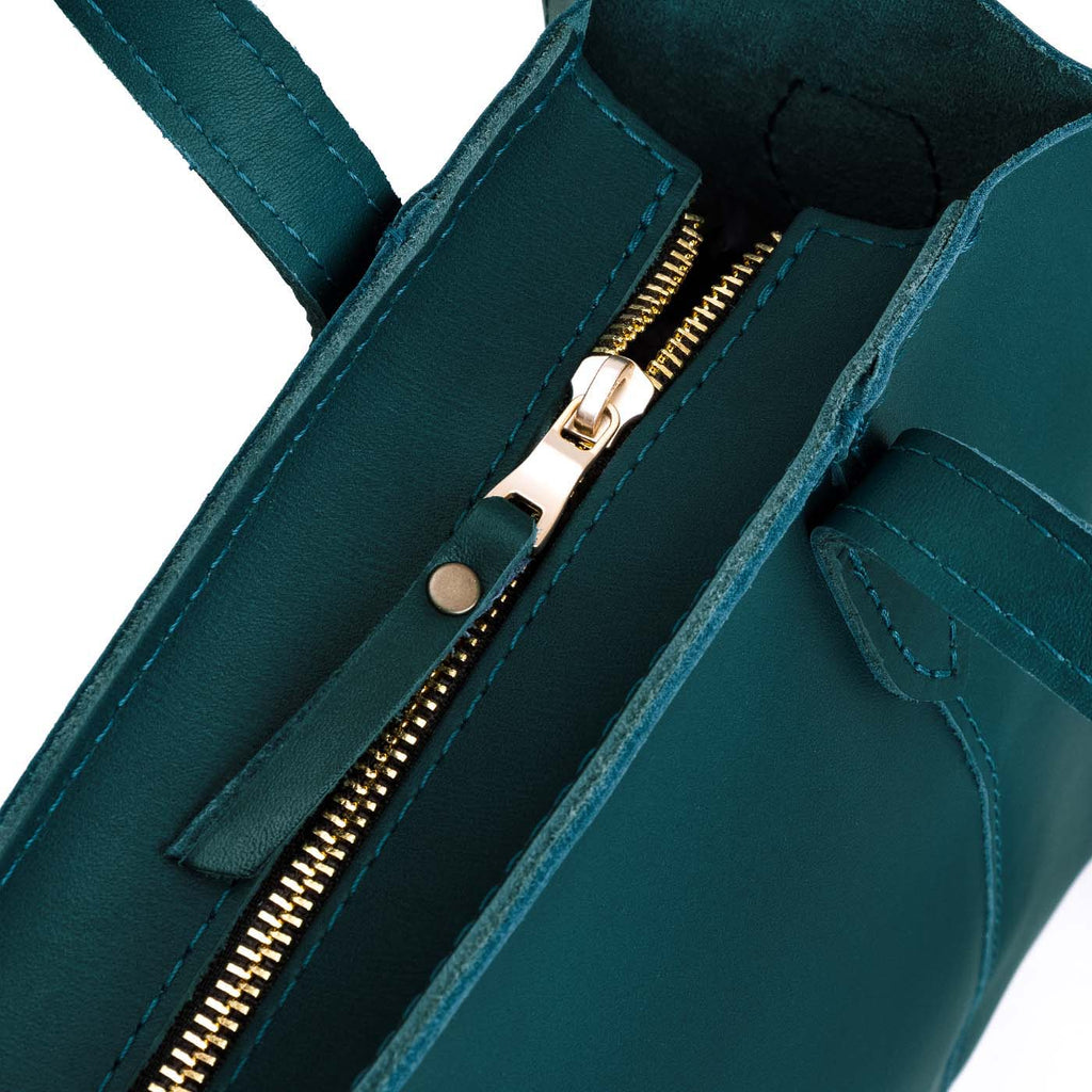 Lola Crossbody Tote