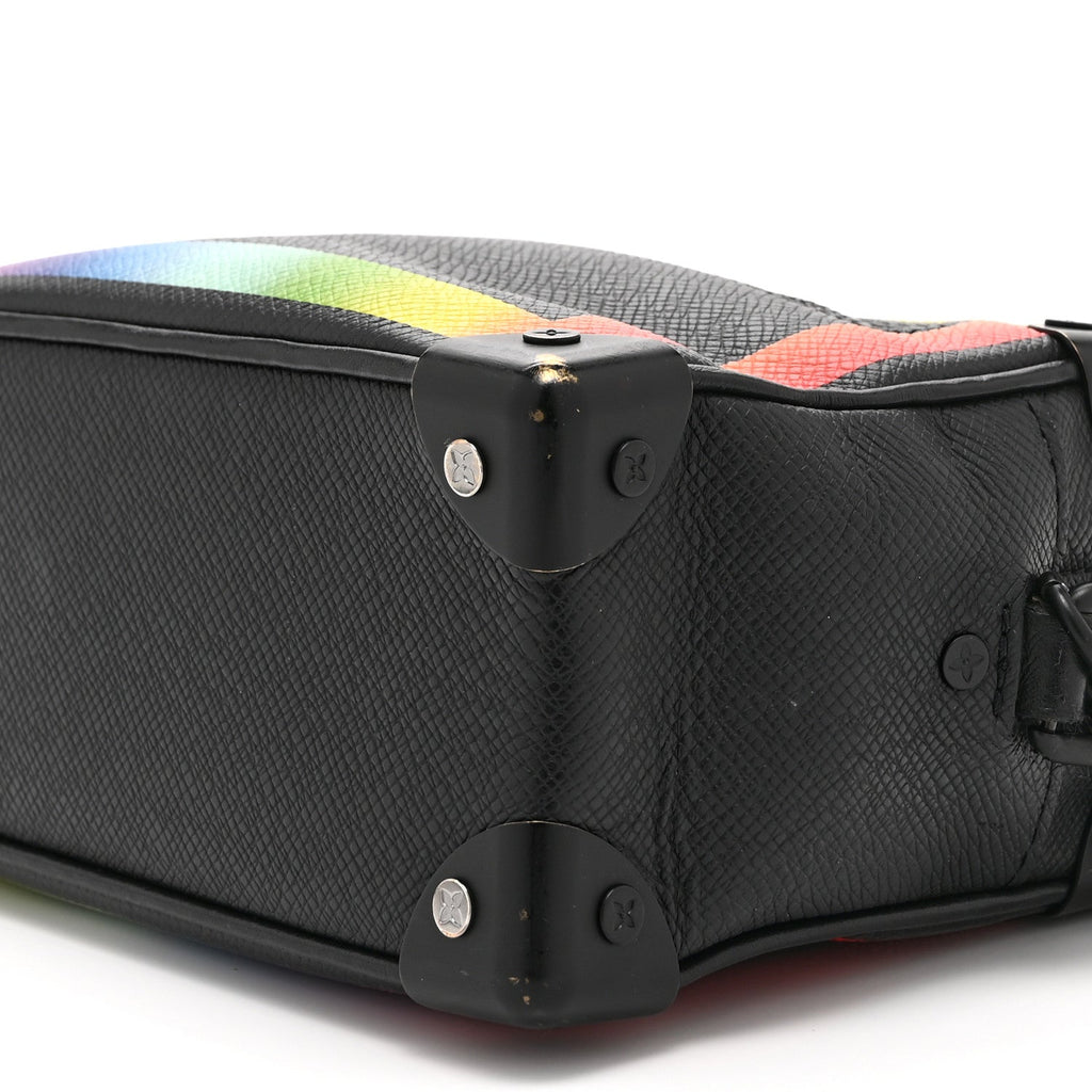 Taiga Rainbow Mini Soft Trunk Black